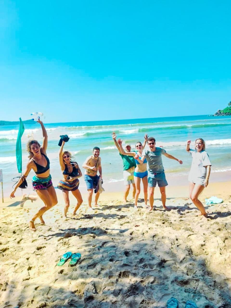 Хостел Gaia Ocean Surf Yoga Аханґама Екстер'єр фото