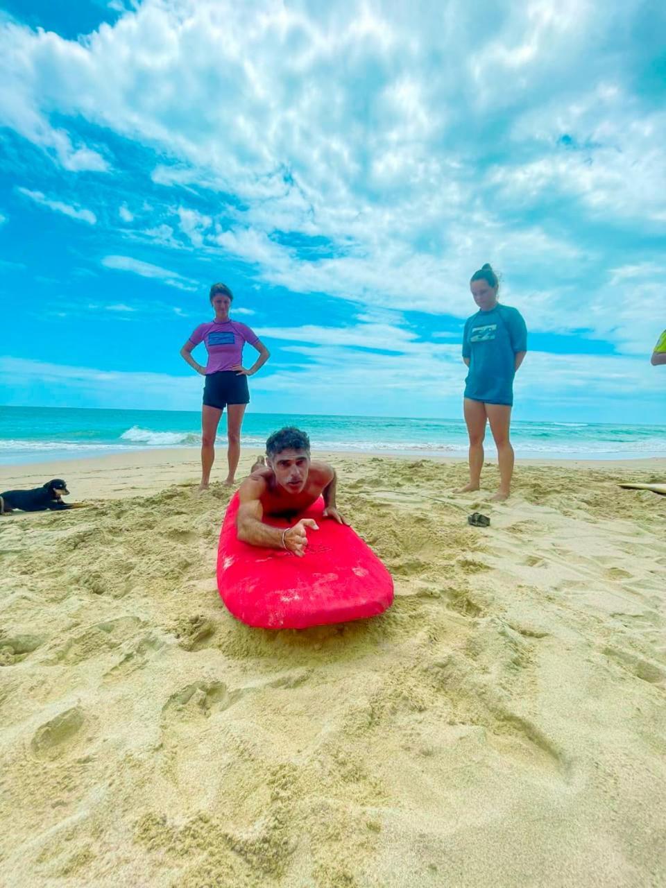 Хостел Gaia Ocean Surf Yoga Аханґама Екстер'єр фото
